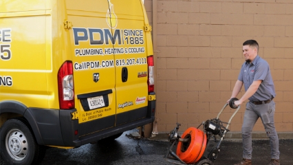 2020 Pdm Worker With Plumbing Equipment