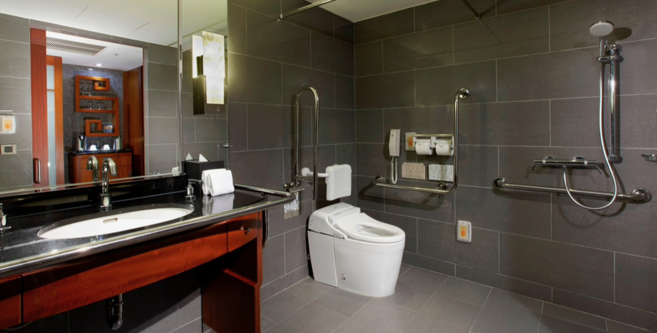 Grab Bars & Universal Bathroom Design